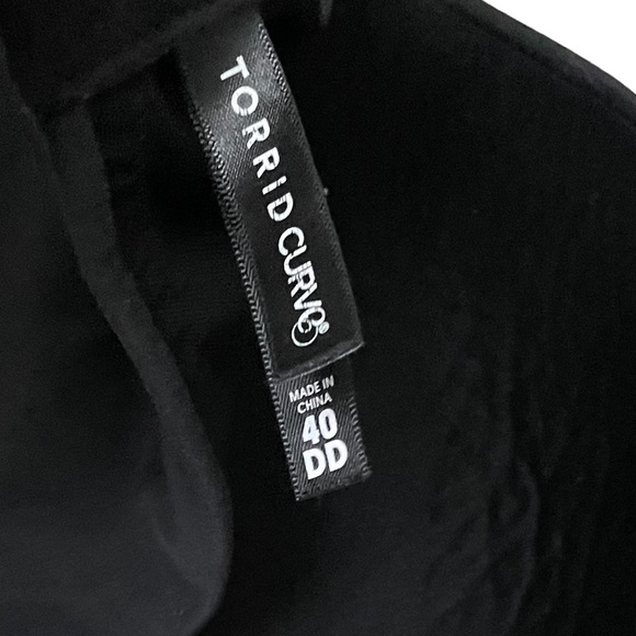 Torrid Curves Full Support Push-up Padded Back Smoothing Black Bra Size 40DD - Picture 7 of 8